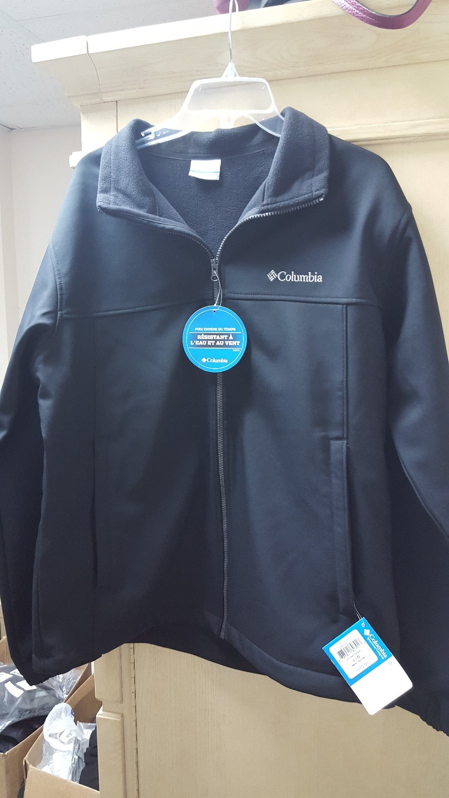 columbia mt village softshell